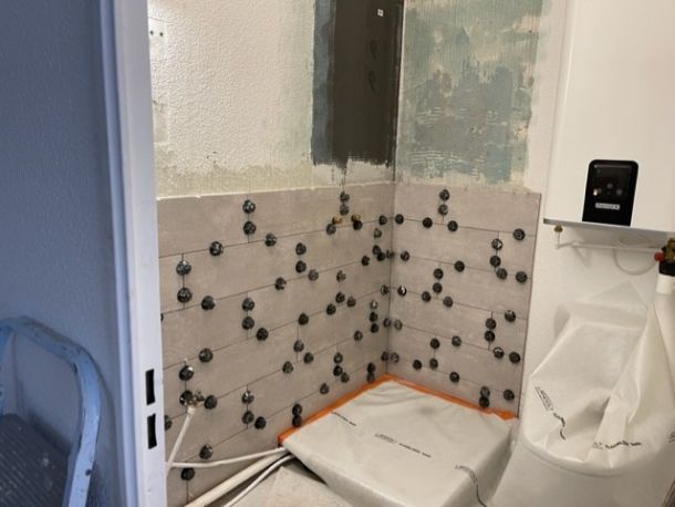 Rénovation d’une salle de bain avec douche à accès facile