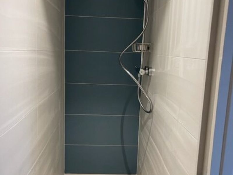 Rénovation d’une douche sur plan Aubade à Potigny – Falaise