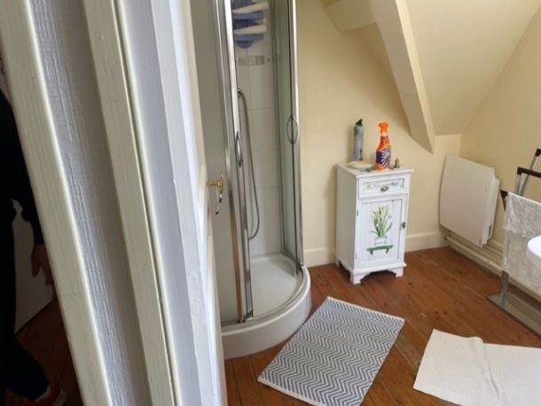 Rénovation d’une salle de bain avec douche à accès facile